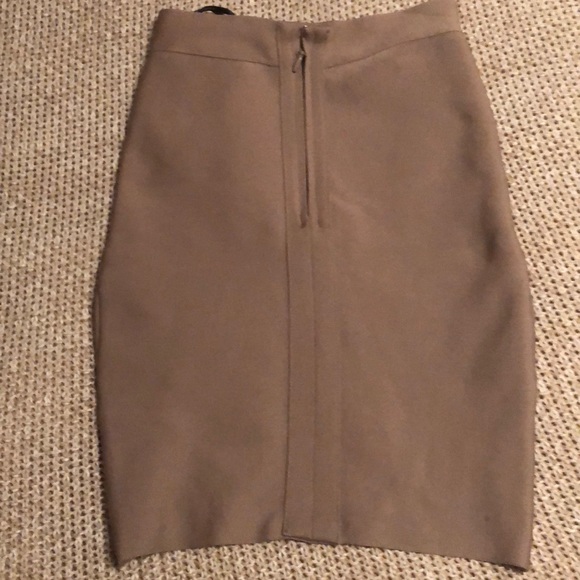 Forever 21 bandage skirt - Picture 3 of 9